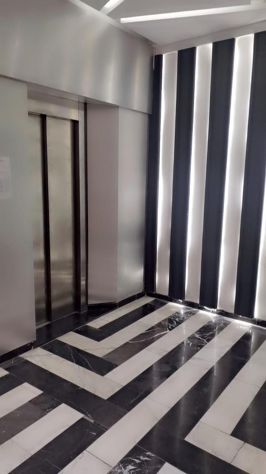 Apartamento Elegant And Modern 10 Min From Center Of