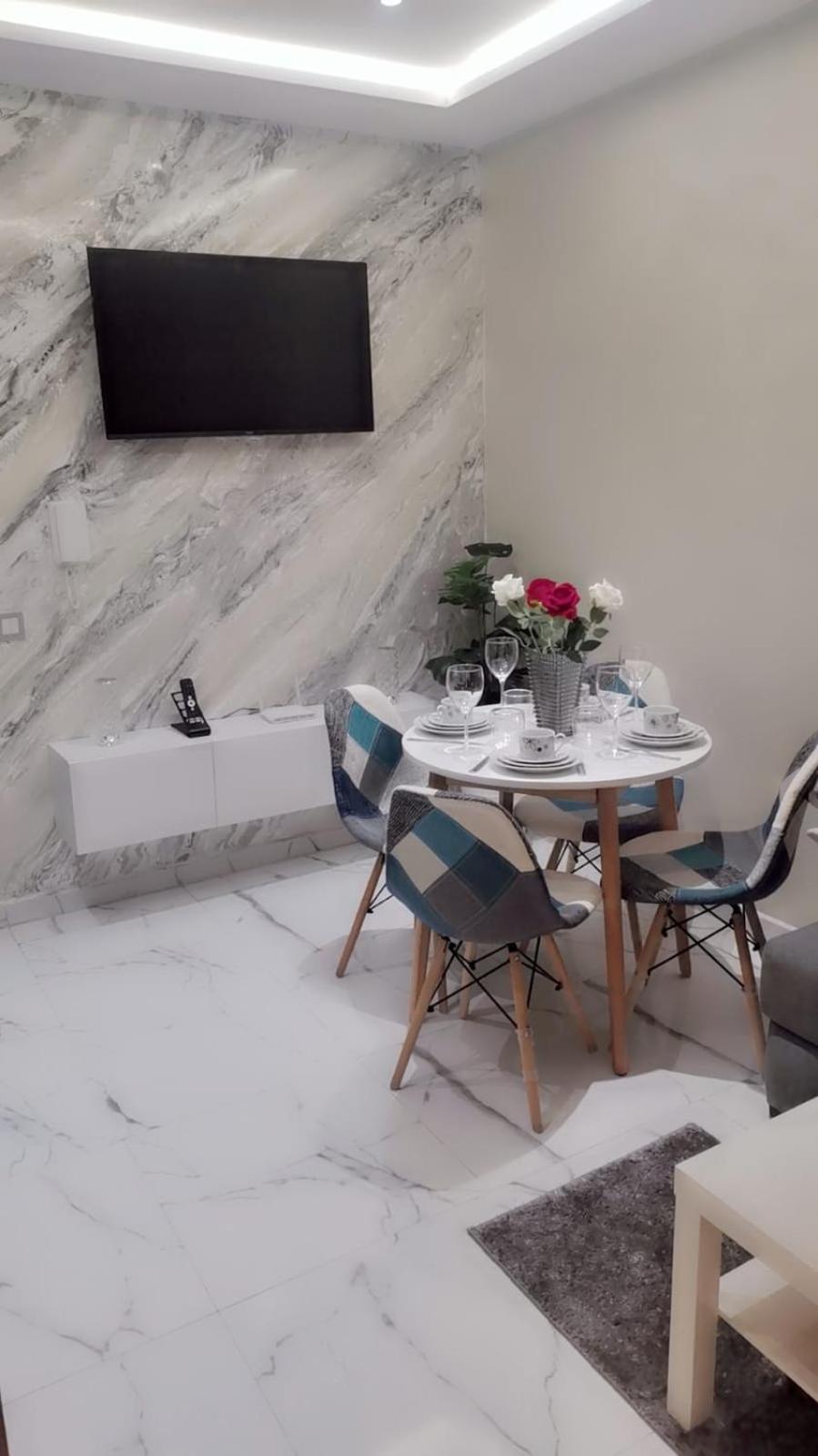 Elegant And Modern 10 Min From Center Of Apartamento