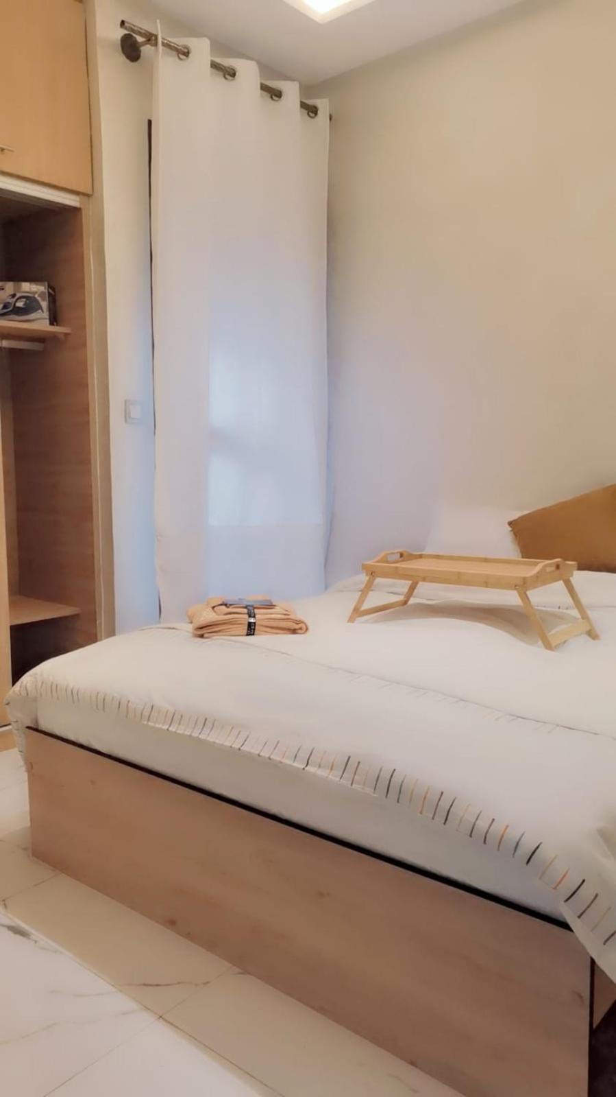 Elegant And Modern 10 Min From Center Of Apartamento *